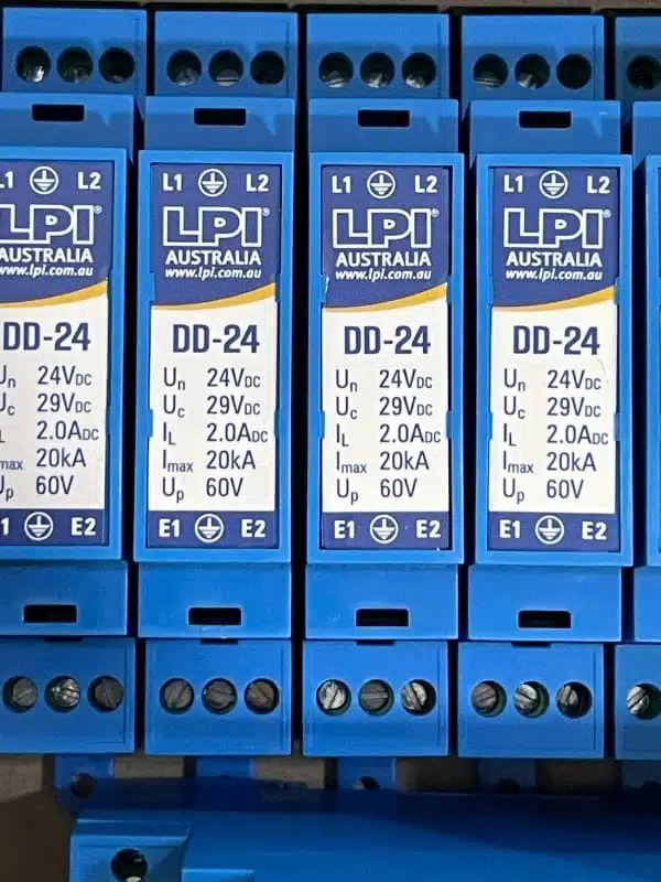 9 Chống sét tín hiệu LPI DD24 Chính hãng