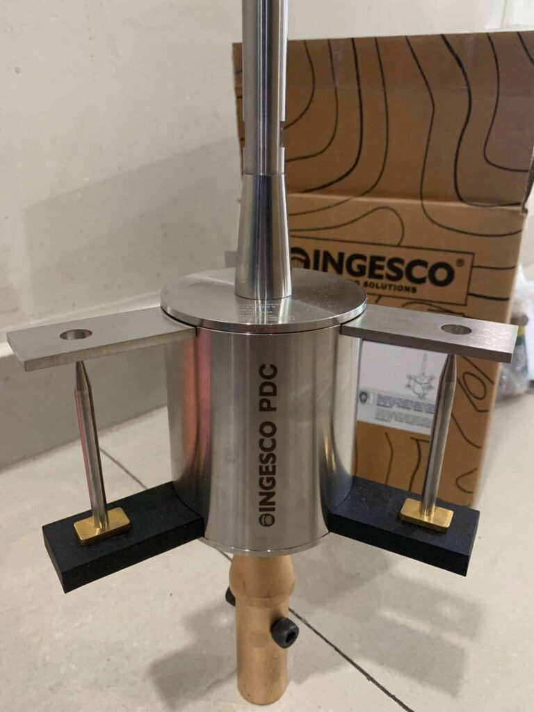 Kim thu sét ingesco PDC 3.1, khớp nối
