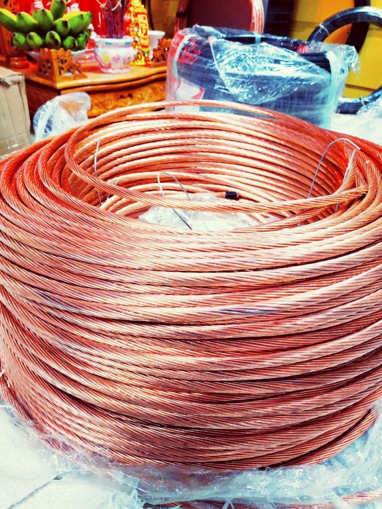 Cáp đồng trần 70mm2 dùng trong hệ thống chống sét