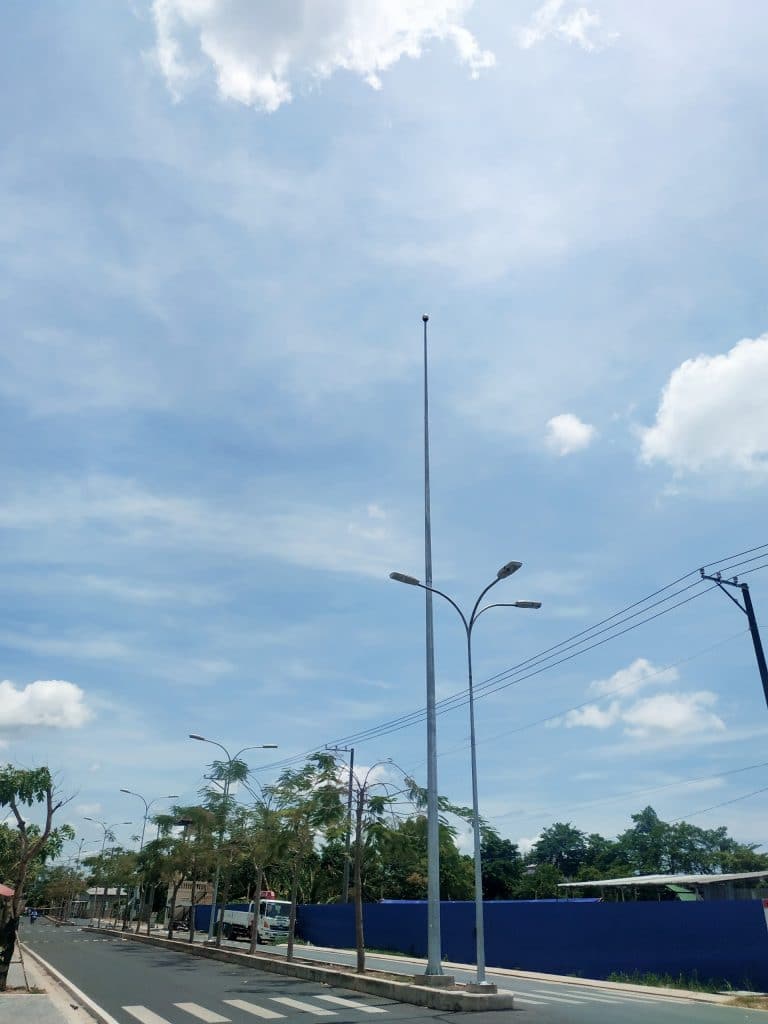 Bảng giá trụ đỡ kim thu sét Vinanco mới nhất – Giá tốt, giao nhanh 4 Trụ đỡ kim thu sét inox 304 lắp ngoài trời – bền chắc, không rỉ sét